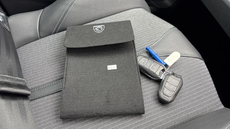 Peugeot 3008 1.5 BlueHDi Allure Premium+ 5dr EAT8 Diesel Estate